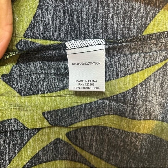 Chenault Print Tiered Midi Dress Size M - Picture 7 of 10